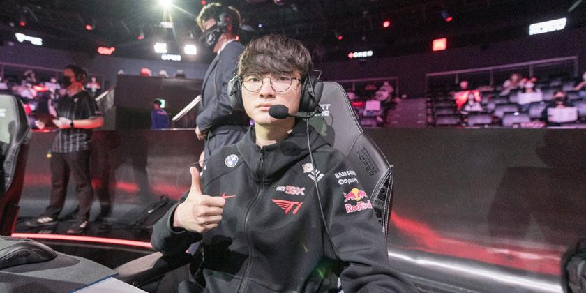 Phtleumojlwfdm [ 420 x 840 Pixel ]