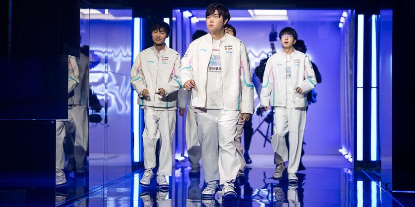 Mercato LoL : Bilibili Gaming verrouille son effectif et son coaching staff pour la saison 2025