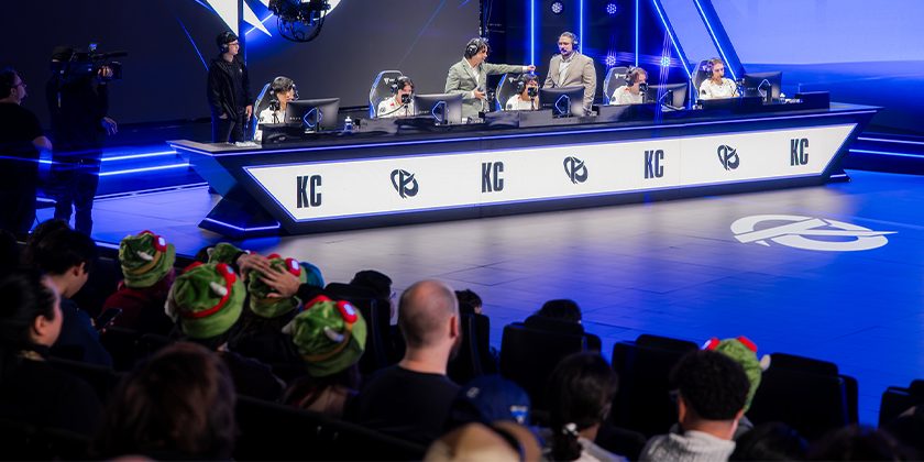 Worlds 2026 : la Karmine Corp s'impose largement contre MVK et file en finale du Play-In