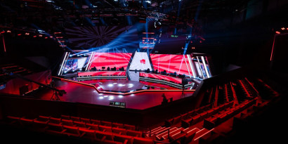 LEC 2027 : vers une saison régulière 100% en ligne et la fin du studio berlinois ?