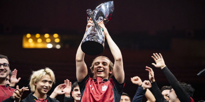 LEC Versus 2026 : Caps couronné MVP de la grande finale face à la Karmine Corp