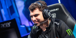 Bwipo s'était vu offrir un contrat de 3 ans à 2,4 millions de dollars par 100 Thieves