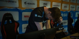 Un joueur se fait voler pour plus de 10 000 euros de skins en direct pendant une LAN