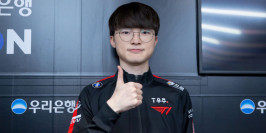 T1 Faker : « Je joue en tant que pro depuis la saison 3, et c'est un grand honneur d'être le premier à atteindre les 700 games »