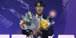 Les lauréats des LCK Awards 2022, avec notamment le prix du meilleur joueur de l'année pour Zeka