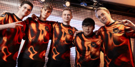 Fnatic triomphe de Cloud9 dans ce 4e tour du Swiss Stage, éliminant le seed 2 nord-américain de ces Worlds 2023
