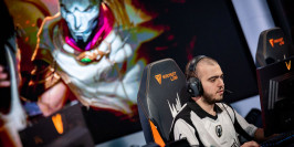 Mercato LoL : Flakked ne devrait plus jouer pour Team Heretics en 2026