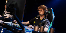« Au moins ce n'est pas nous qui finissons en 0-3 », Carzzy soulagé après la victoire de Team Vitality face à Movistar KOI