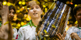 Team Falcons prolonge le contrat de m0NESY jusqu'en 2030
