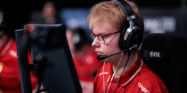 Aurora Gaming se reconstruit avec les signatures de coach ash et de Jimpphat