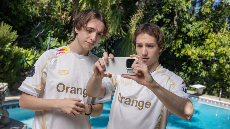 Caliste et Busio en attendant le Play-In des Worlds 2026